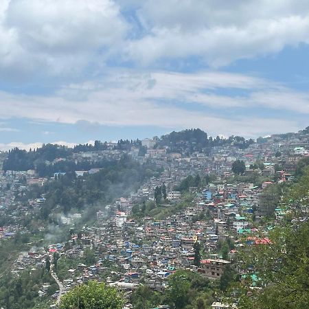 Alleria Homestay Darjeeling  Exteriör bild